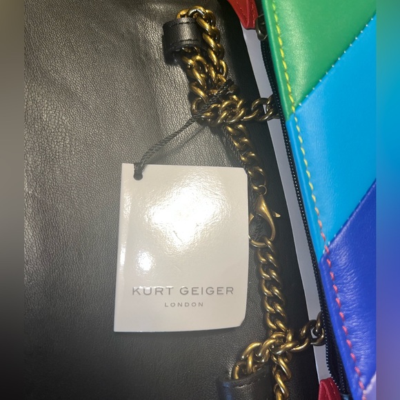 Kurt Geiger Stripe Chain Wallet - Picture 8 of 9